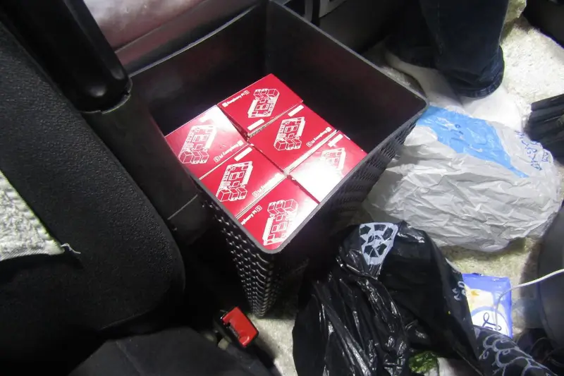 Микрокомпьютеры почти на 10 тысяч евро спрятали в грузовике от таможни