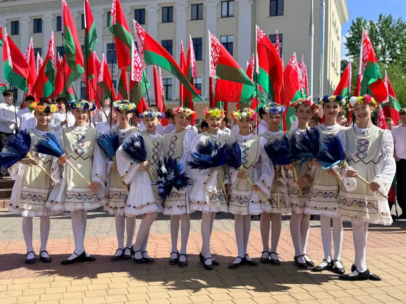 День государственных герба, флага и гимна Беларуси отметили в Бресте День государственных герба, флага и гимна Беларуси отметили в Бресте