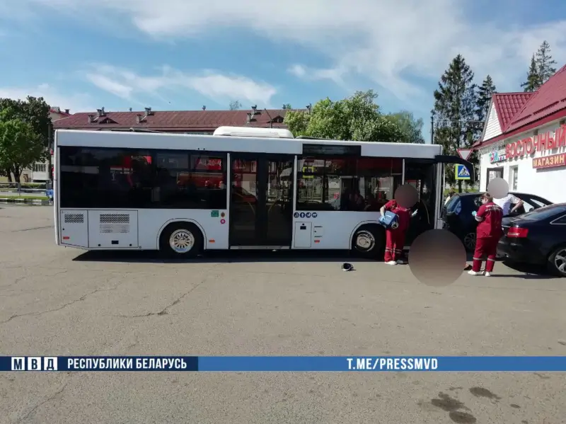 Трагедия в Чаусах: автобус без водителя насмерть сбил супружескую пару