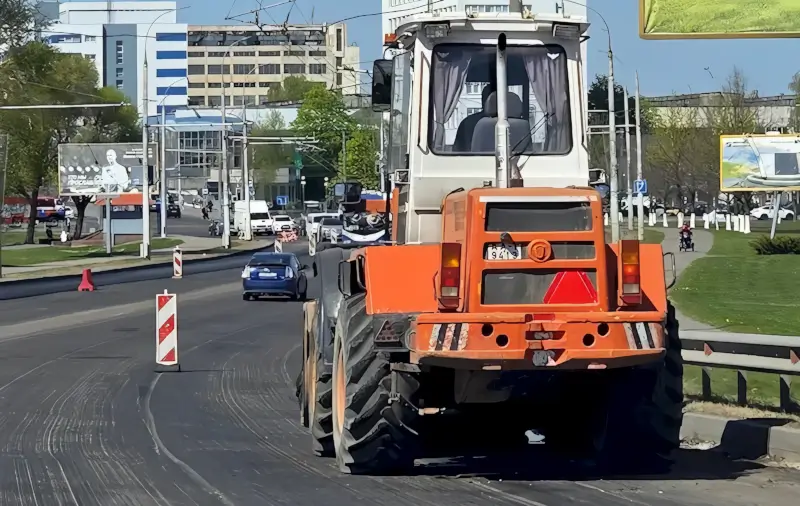 В Бресте на несколько дней закрыли движение по двум полосам моста на ул. 28 Июля
