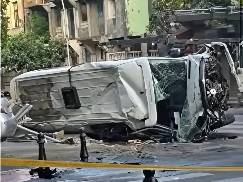 В Батуми погибли в ДТП двое туристов из Беларуси В Батуми погибли в ДТП двое туристов из Беларуси