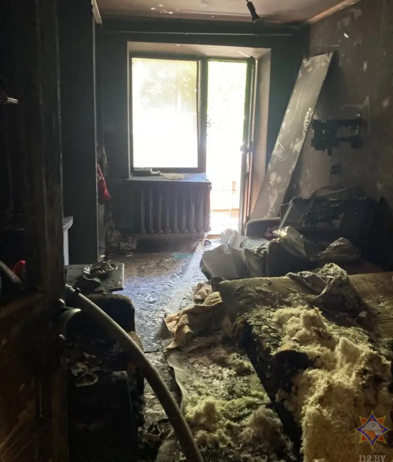 Пожар в брестской девятиэтажке: один человек погиб, второго спасли