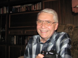 Валентин Ежелов Валентин Ежелов