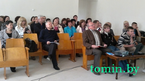 Во дворце Немцевичей листают дневник истории: в Скоках проходит научно-практическая конференция, посвященная знаменитому роду  Во дворце Немцевичей листают дневник истории: в Скоках проходит научно-практическая конференция, посвященная знаменитому роду