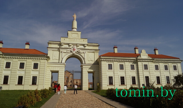 Дворец Сапегов в Ружанах. Фото Тамары ТИБОРОВСКОЙ