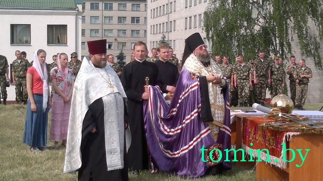 Храм-часовня в честь героев русских сражений святых воинов преподобных Александра Пересвета и Андрея Осляби (Радонежских) в Брестской погрангруппе. Фото Тамары ТИБОРОВСКОЙ Храм-часовня в честь героев русских сражений святых воинов преподобных Александра Пересвета и Андрея Осляби (Радонежских) в Брестской погрангруппе. Фото Тамары ТИБОРОВСКОЙ