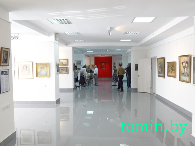 У выставачным зале на Савецкай адкрылася выстава да 100-годдзя Мікалая Чурабы - фота У выставачным зале на Савецкай адкрылася выстава да 100-годдзя Мікалая Чурабы - фота