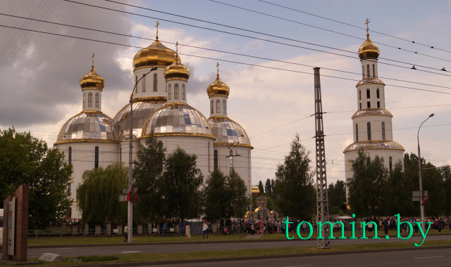 Патриарх Кирилл возглавил Божественную Литургию в Воскресенском соборе Бреста. Фото Тамары ТИБОРОВСКОЙ Патриарх Кирилл возглавил Божественную Литургию в Воскресенском соборе Бреста. Фото Тамары ТИБОРОВСКОЙ