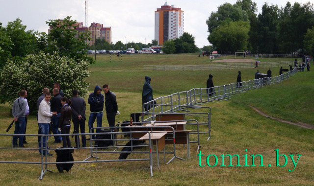 Патриарх Кирилл возглавил Божественную Литургию в Воскресенском соборе Бреста. Фото Тамары ТИБОРОВСКОЙ Патриарх Кирилл возглавил Божественную Литургию в Воскресенском соборе Бреста. Фото Тамары ТИБОРОВСКОЙ