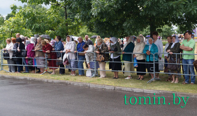 Патриарх Кирилл возглавил Божественную Литургию в Воскресенском соборе Бреста. Фото Тамары ТИБОРОВСКОЙ Патриарх Кирилл возглавил Божественную Литургию в Воскресенском соборе Бреста. Фото Тамары ТИБОРОВСКОЙ