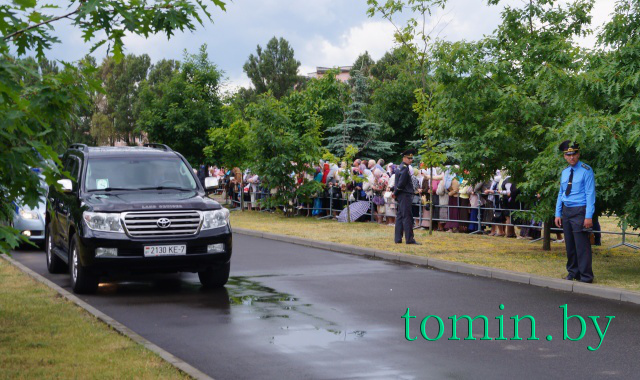 Патриарх Кирилл возглавил Божественную Литургию в Воскресенском соборе Бреста. Фото Тамары ТИБОРОВСКОЙ Патриарх Кирилл возглавил Божественную Литургию в Воскресенском соборе Бреста. Фото Тамары ТИБОРОВСКОЙ