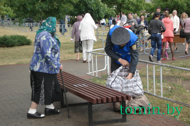 Патриарх Кирилл возглавил Божественную Литургию в Воскресенском соборе Бреста. Фото Тамары ТИБОРОВСКОЙ Патриарх Кирилл возглавил Божественную Литургию в Воскресенском соборе Бреста. Фото Тамары ТИБОРОВСКОЙ