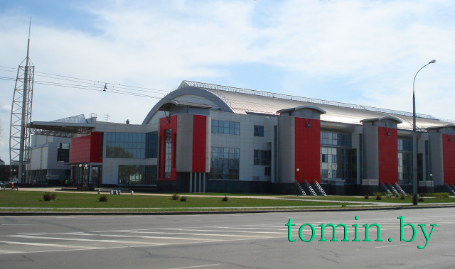 Дворец водных видов спорта в Бресте - фото Дворец водных видов спорта в Бресте - фото